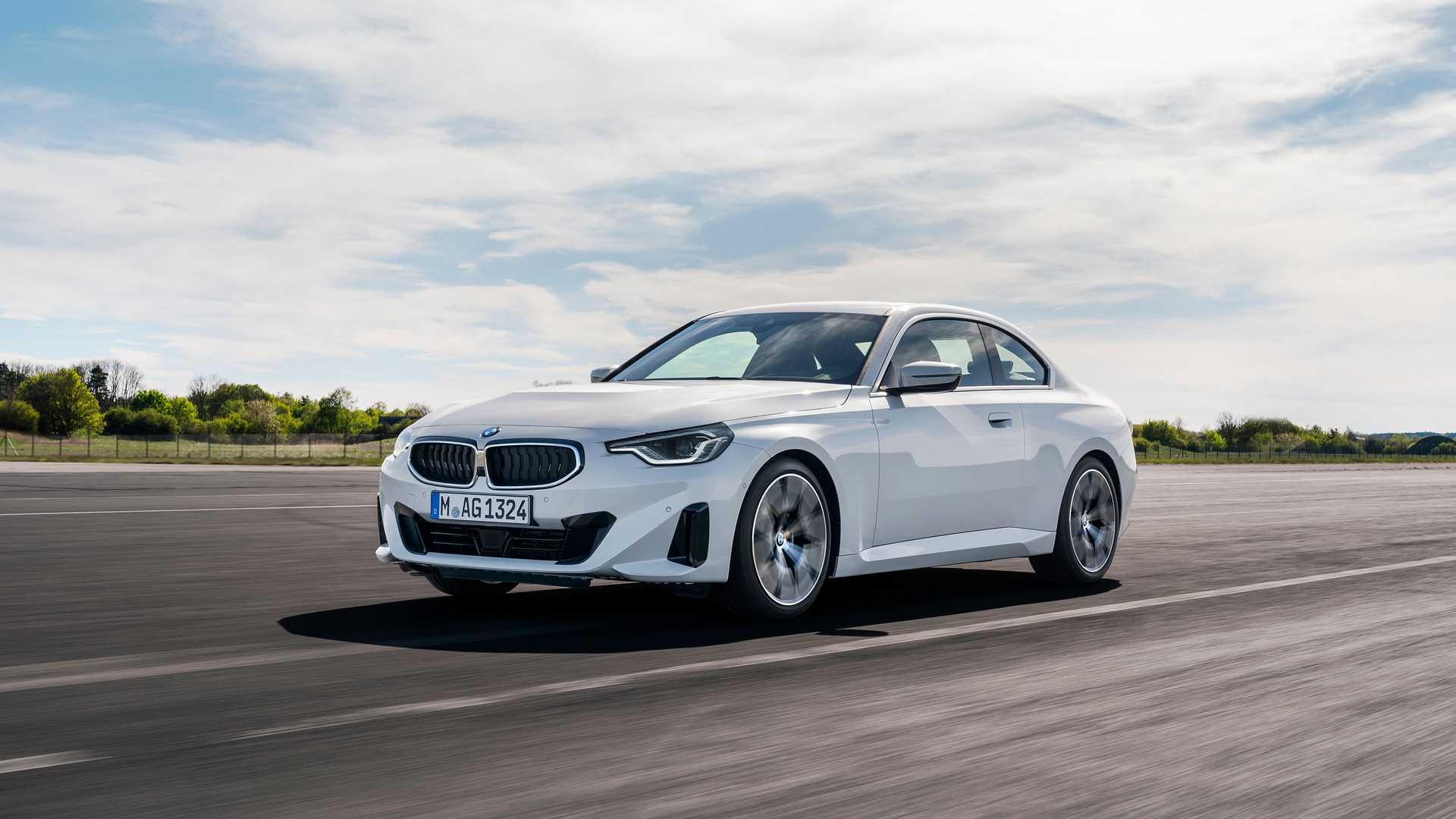 Бмв м240i 2022